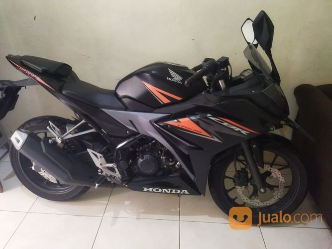 Cbr 150r Facelift Hitam Orange Edisi 2019