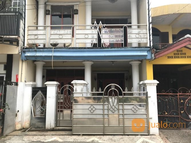 Rumah Cantik Bangunan 2 Lantai Perum Tridaya Nuansa Indah Siap Huni