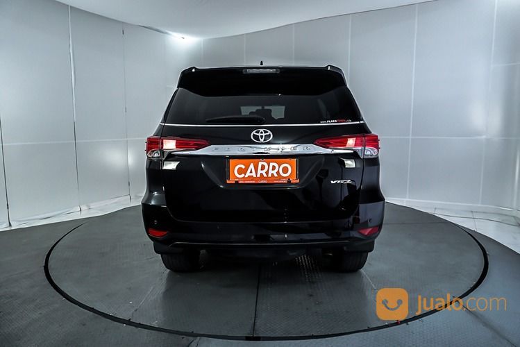 Toyota Fortuner 2.4 VRZ AT 2017 Hitam