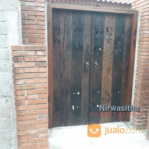 Pintu Rustic Kayu Ulin Lawasan - Pintu Kayu Eksotik