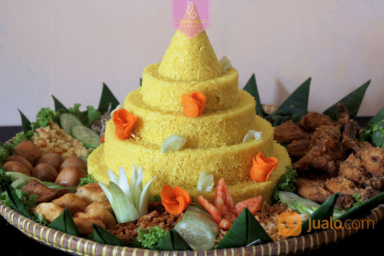 Nasi Tumpeng Besar / Tumpeng Mini Untuk Berbagai Macam Acara Syukuran