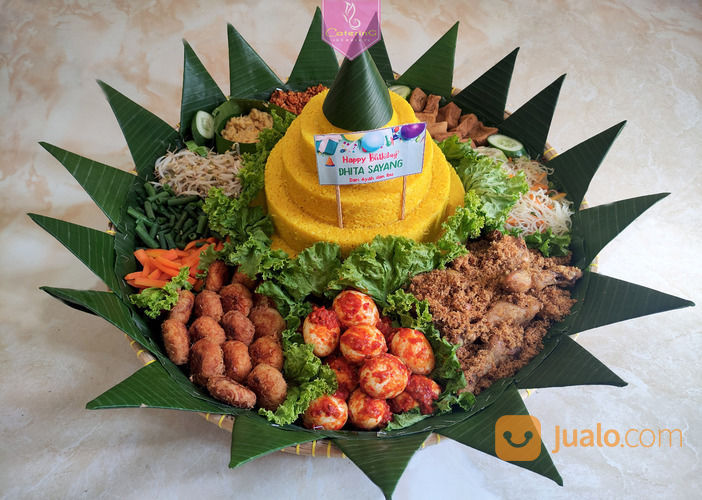 Nasi Tumpeng Besar / Tumpeng Mini Untuk Berbagai Macam Acara Syukuran