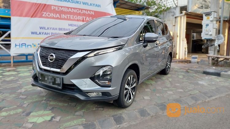 Nissan Livina VE AT Matic 2019