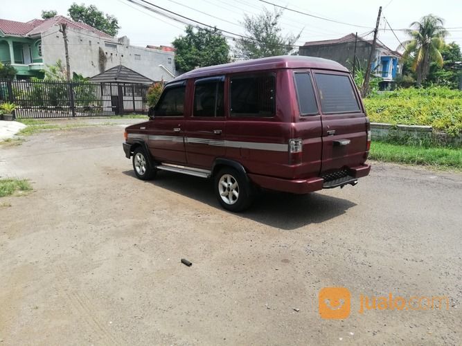 Toyota Kijang Super Kencana MT Merah Tua Metalik 1989