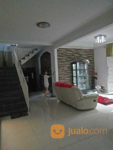 Rumah Di Kemang Pratama 2Lantai