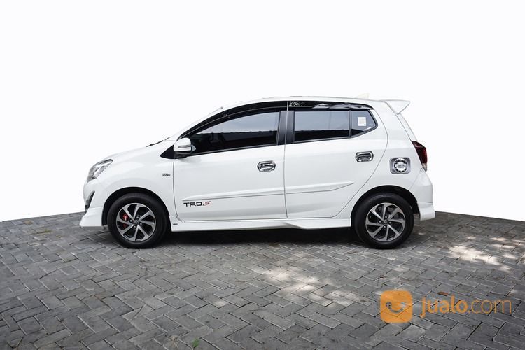 Agya TRD Sportivo Semarang: Menggagas Semangat Sporty di Jalanan Kota Atlas