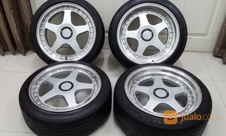 Velg OZ FUTURA Ring 17 Lebar 7,5 - 8,5