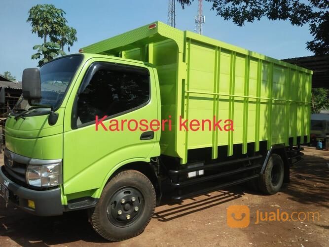 BAK KAYU TRUK DAN MOBIL TERNATE - YENI