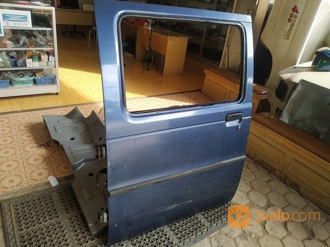 Pintu Belakang Suzuki Futura Real Van Sebelah Kiri