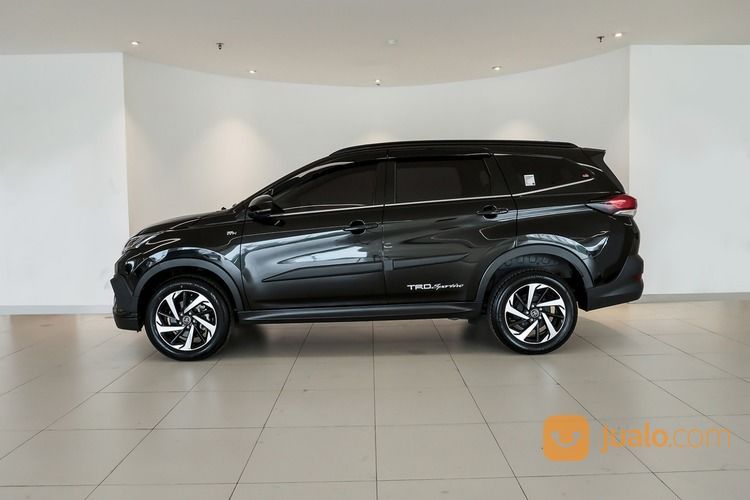 Toyota Rush S TRD Sportivo AT 2018 Hitam