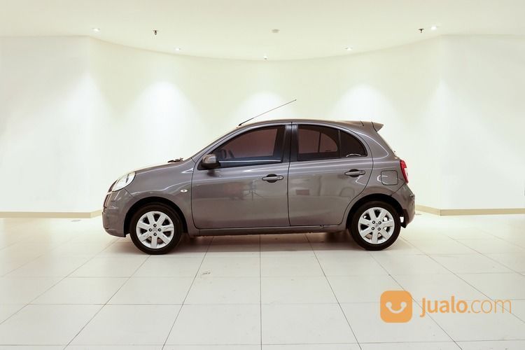 Nissan March 1.2 XS AT 2012 Abu-Abu