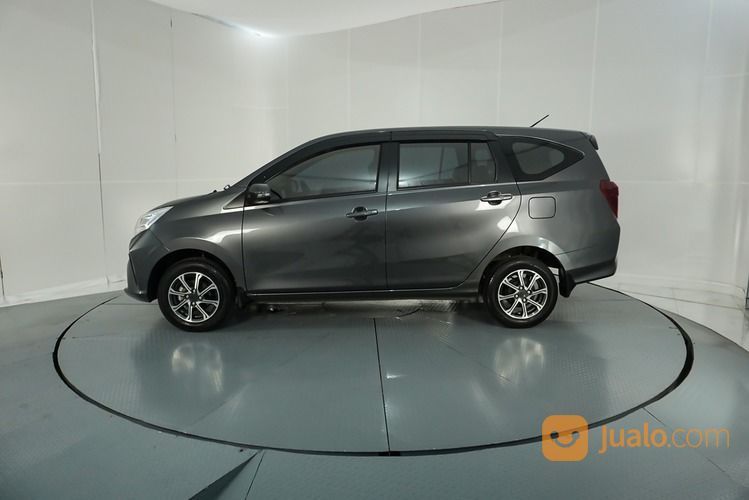 Daihatsu Sigra R MT 2021 Abu-Abu