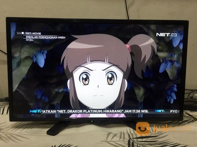 SHARP AQUOS LED TV 24" LIKE NEW Barang Mulus NOMINUS Terawat