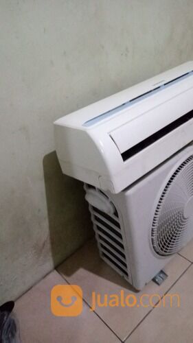 MANTAP AC Samsung 1/2 PK 390 Watt Bergaransi