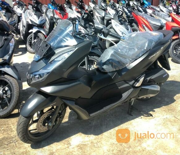 Honda PCX 160 CBS { Promo Credit )