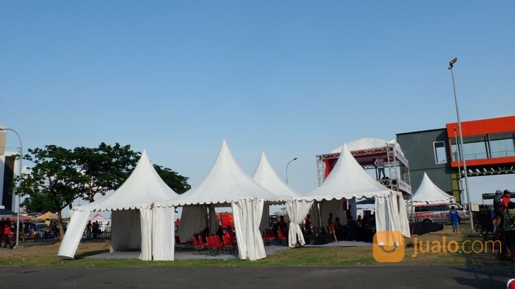 Sewa Tenda Sarnavil Putih Event Surabaya