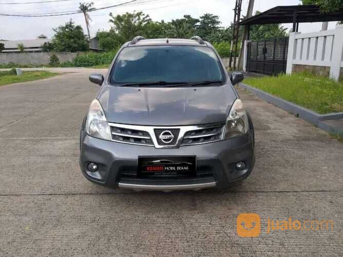 TDP 18jt NISSAN LIVINA 1.5 XGEAR AT 2010 Abu-Abu