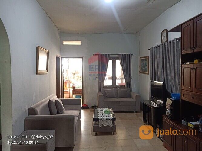 Rumah Di Lokasi Premium Strategis Jln Anyer Sayap Jakarta, Tengah Kota Bandung