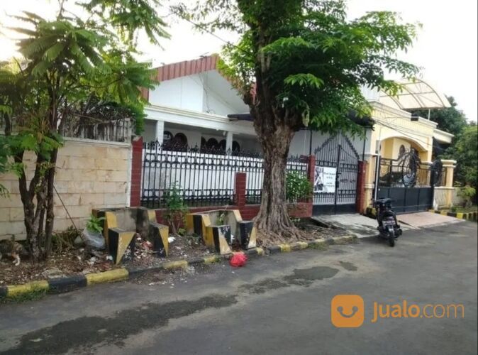 Rumah Di Darmo Harapan VIII Blok EB Surabaya