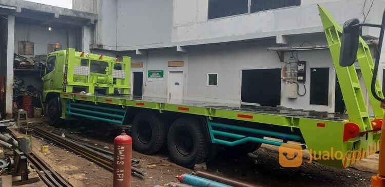 HINO SELF LOADER FM 260 TI TAHUN 2013