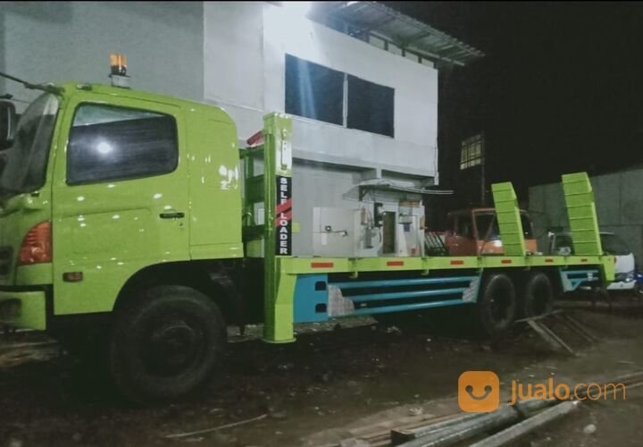 HINO SELF LOADER FM 260 TI TAHUN 2013
