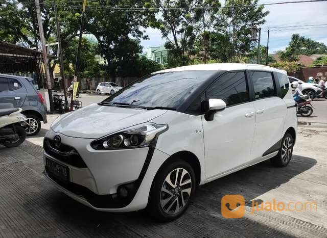 Toyota Sienta (2019)