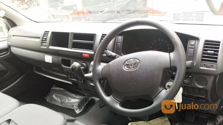 [PROMO SUPER MURAH TOYOTA] HIACE COMMUTER