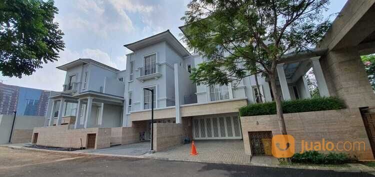 South Grove Rumah Mewah Tersedia Lift Di Jakarta Selatan