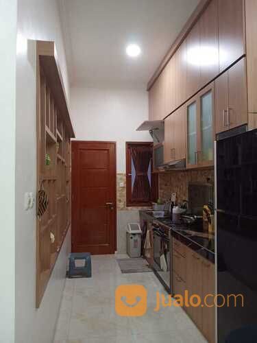 Rumah di Tamana Pulo Indah, Penggilingan, Jakarta Timur.
