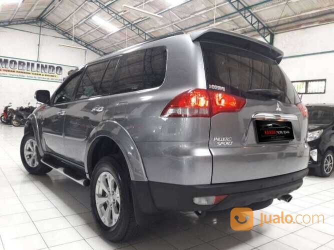 MITSUBISHI PAJERO SPORT 2.5 DAKAR VGT TURBO AT DIESEL 2015 Abu-abu