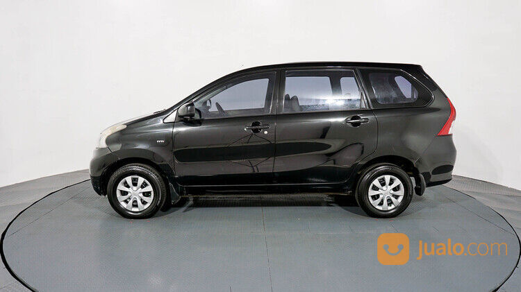 Toyota Avanza 1.3 E AT 2012 Hitam