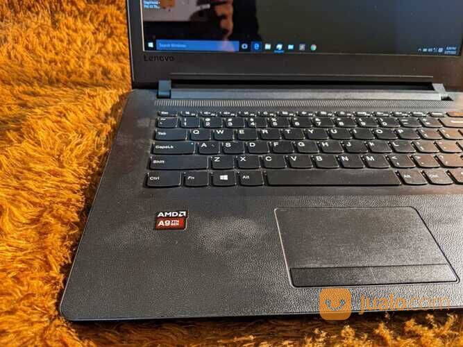 Laptop Gaming Desain Lenovo Ideapad 110 AMD A9 9400 Radeon R5 Mulus