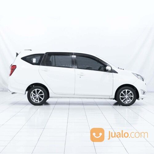 *PROMO DP 12 JUTA DAIHATSU SIGRA (ICY WHITE SOLID) TYPE R 1.2CC M/T (2018)