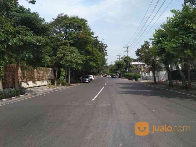 Rumah Jl Serayu Taman Bungkul Startegis Pusat Kota Surabaya