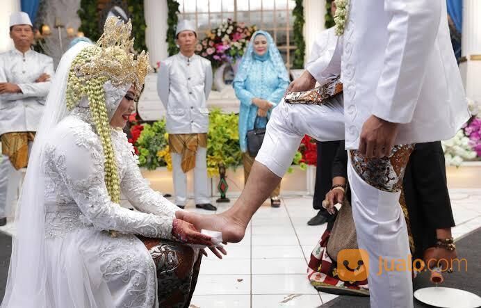 Jasa Mapag Penganten aki Lengser dan MC AKAD nikah Sunda