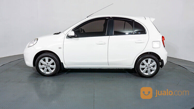 Nissan March 1.2 MT 2013 Putih