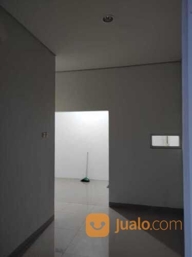 rumah di Mutiara Gading City Cluster New Liverpool , Bekasi