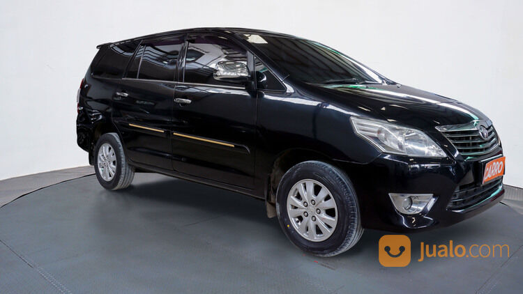 Toyota Innova 2.0 E AT 2012 Hitam