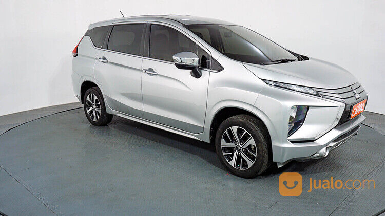 Mitsubishi Xpander Ultimate AT 2017 Silver