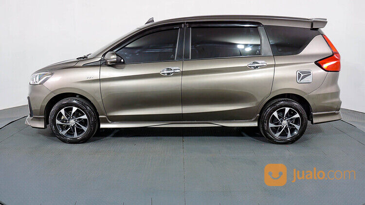 Suzuki Ertiga 1.5 Sport MT 2019 Abu-abu