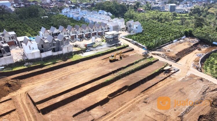 Hunian Islami Dipusat Kota Malang dengan view kebun jeruk dan Unit sudah banyak terbangun