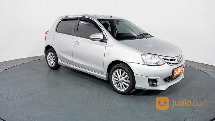 Toyota Etios Valco G MT 2013 Silver