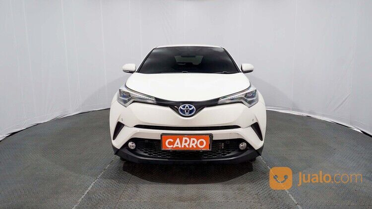 Toyota CHR HV Hybrid AT 2019 Putih