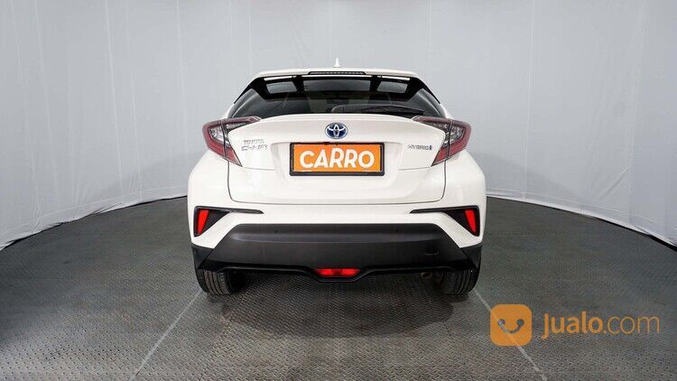 Toyota CHR HV Hybrid AT 2019 Putih