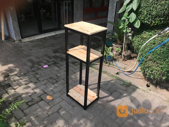 Meja Aquarium 3 Susun Atas Pakai Kayu Pinus