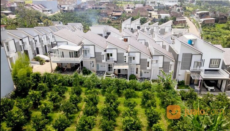 Rumah Malkot view kebun jeruk dekat Tazkia Thursina & Al Umm