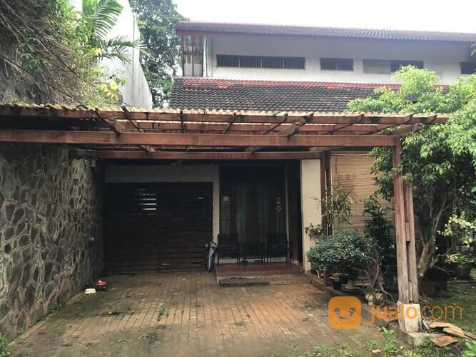 Rumah Luas 993 M3, di jl. Komplek polri jagakarsa Jaksel