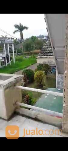 Villa Green Apple Garden 2 lantai , Cipanas, Cianjur, Puncak, Jawa Barat