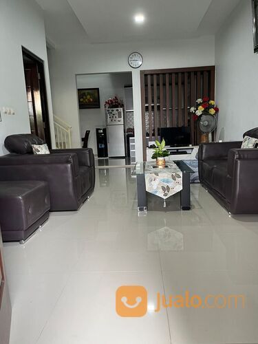 Rumah di Perumahan Pondok Cipta, Bintara Bekasi Barat