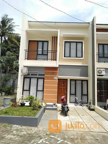 Rumah Strategis Di BSD Kota Tangerang Dekat Pasar Modern Intermoda